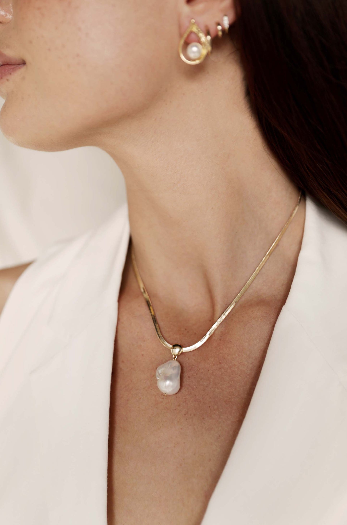 Baroque Pearl Pendant 18k Gold Plated Snake Chain Necklace on a model